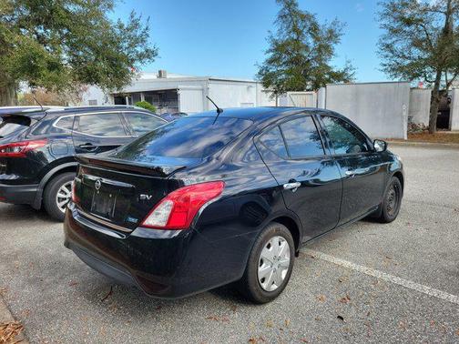2015 Nissan Versa 1.6 SV