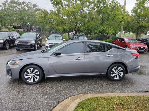 2024 Nissan Altima S FWD