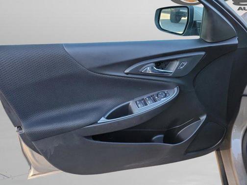 Mineral Gray Metallic 2023 Chevrolet Malibu FWD 1LT