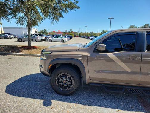 2022 Nissan Frontier PRO-4X