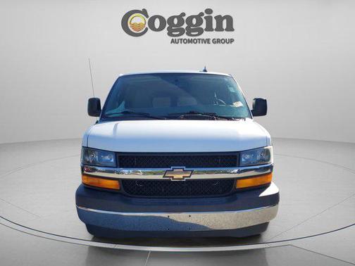 2017 Chevrolet Express 2500 LT