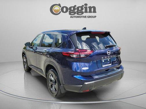 Deep Ocean Blue Pearl 2026 Nissan Rogue SV
