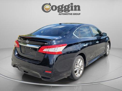Super Black 2015 Nissan Sentra SR