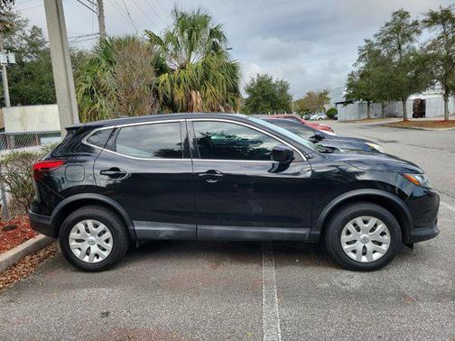 2019 Nissan Rogue Sport S