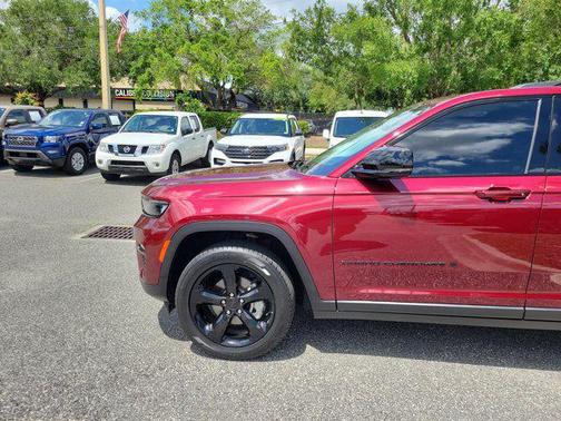 2023 Jeep Grand Cherokee Limited X