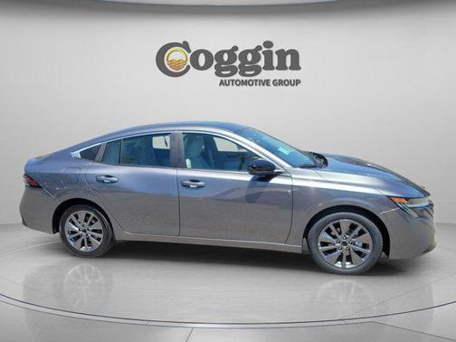Gun Metallic 2026 Nissan Sentra SL