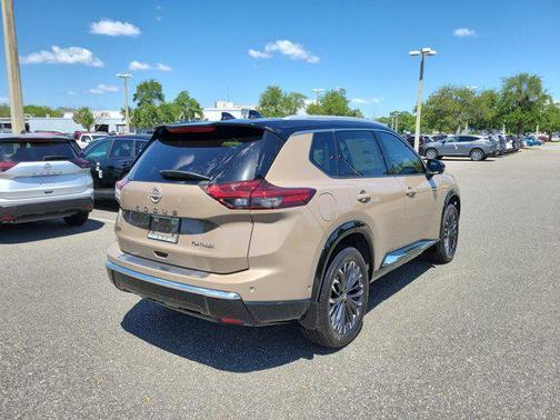 2025 Nissan Rogue Platinum