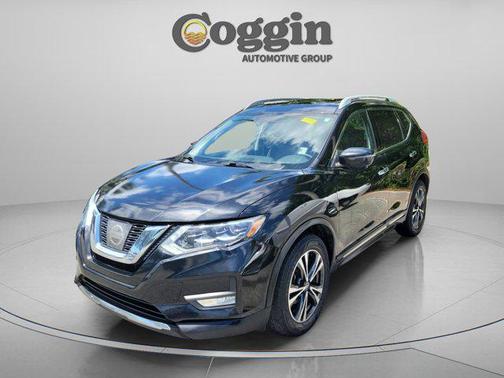 Magnetic Black 2017 Nissan Rogue SL