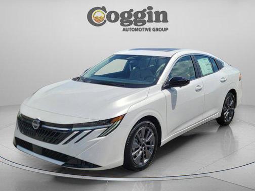 Aspen White Tricoat 2026 Nissan Sentra SL