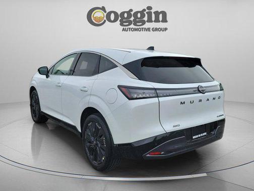 Everest White Pearl Tricoat 2026 Nissan Murano Platinum