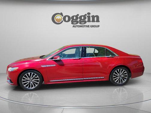 2017 Lincoln Continental Select