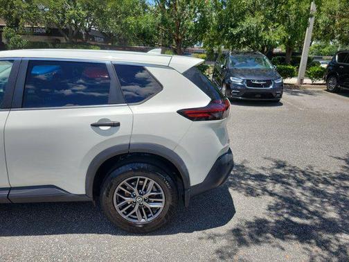 2021 Nissan Rogue S
