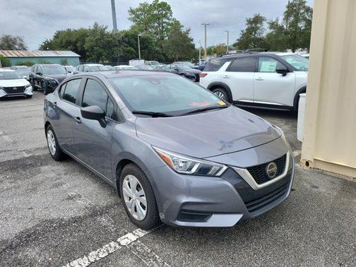2020 Nissan Versa 1.6 S