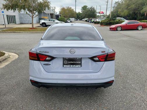 2024 Nissan Altima SR FWD