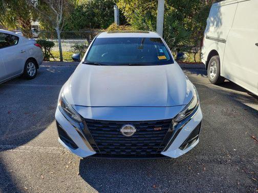 2024 Nissan Altima SR FWD