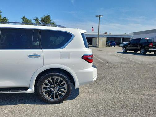 2024 Nissan Armada Platinum 2WD
