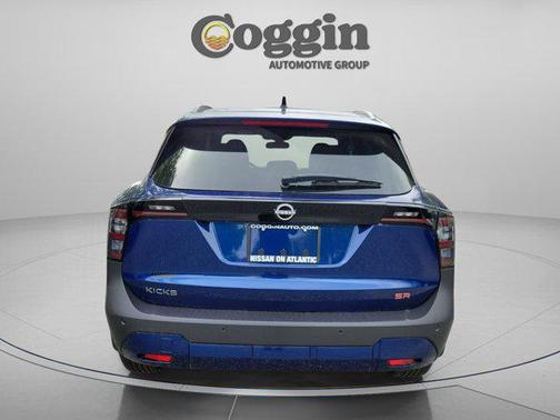Deep Blue Pearl 2026 Nissan Kicks SR