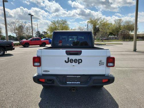 2021 Jeep Gladiator Willys 4x4