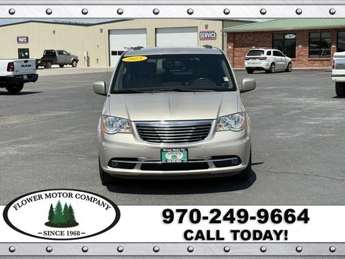 2015 Chrysler Town & Country Touring