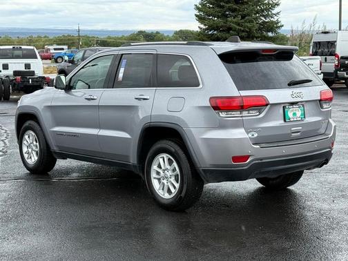 2020 Jeep Grand Cherokee Laredo