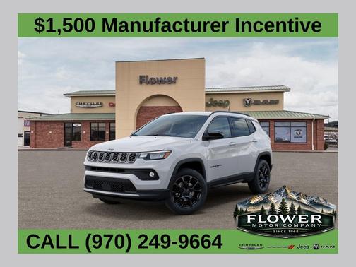 Bright White Clearcoat 2026 Jeep Compass Latitude