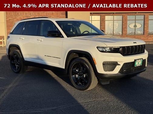 2025 Jeep Grand Cherokee Laredo