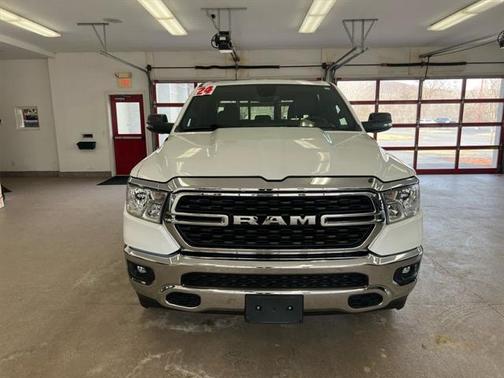 2024 RAM 1500 Big Horn Crew Cab 4x4 57' Box