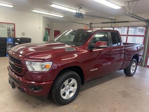 2022 RAM 1500 Big Horn Quad Cab 4x4 64' Box