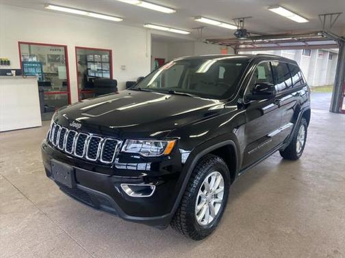 2022 Jeep Grand Cherokee WK Laredo E 4x4