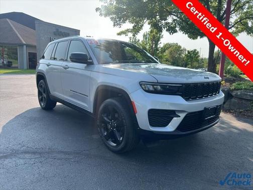 2023 Jeep Grand Cherokee Altitude 4x4
