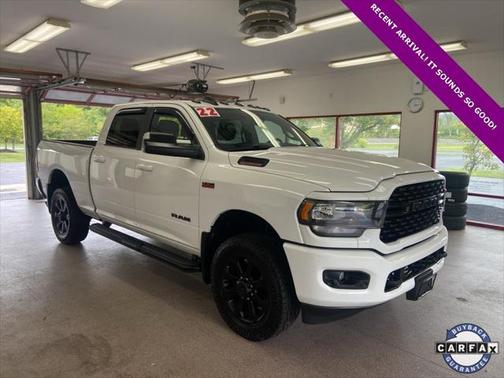 2022 RAM 2500 Big Horn Crew Cab 4x4 64' Box