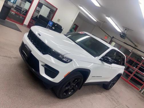 2024 Jeep Grand Cherokee Altitude 4x4