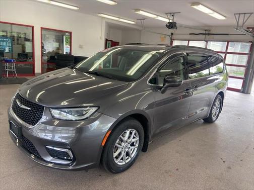 2021 Chrysler Pacifica Touring
