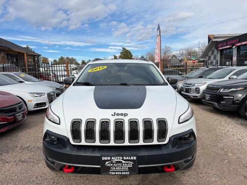 2015 Jeep Cherokee Sport