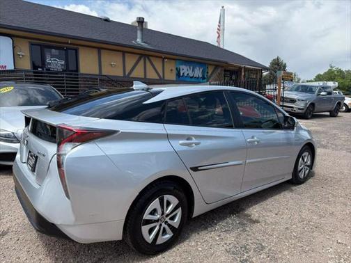 2016 Toyota Prius Four