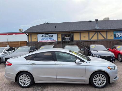 2014 Ford Fusion Hybrid SE