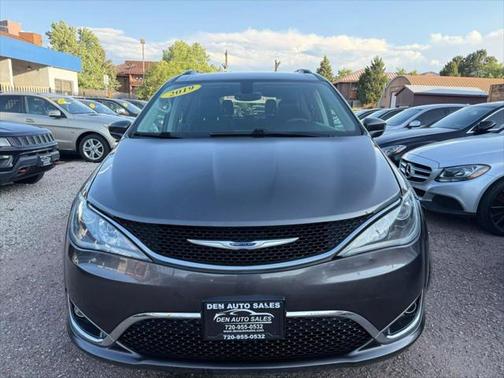 2019 Chrysler Pacifica Touring L