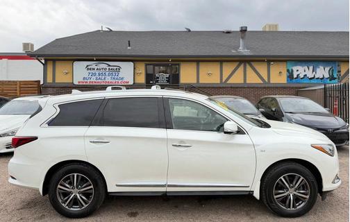 2017 INFINITI QX60 Base