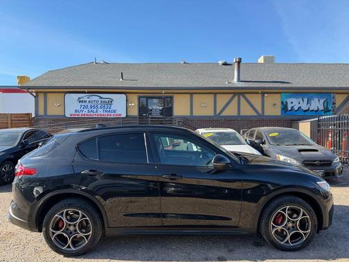 2018 Alfa Romeo Stelvio Sport