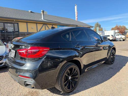 2016 BMW X6 xDrive50i