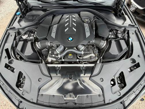 2021 BMW M550 i Xdrive