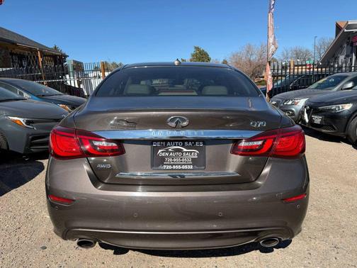 2018 INFINITI Q70 3.7X LUXE