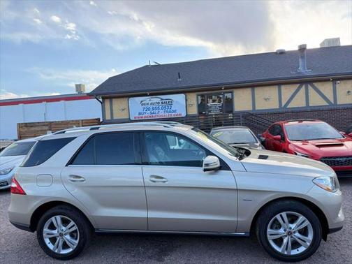 2012 Mercedes-Benz M-Class 4MATIC