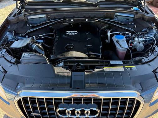 2017 Audi Q5 2.0T Premium Plus
