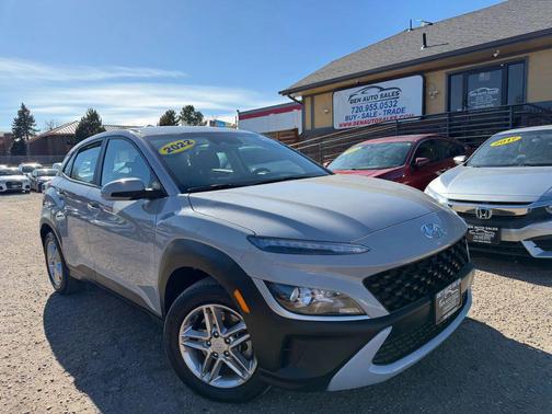2022 Hyundai KONA SE