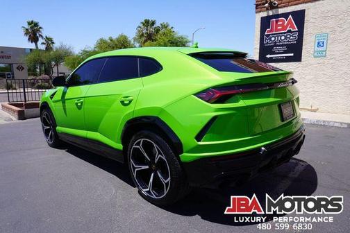 Green 2021 Lamborghini Urus AWD SUV
