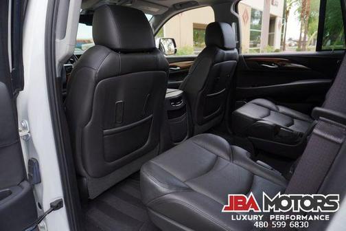 2016 Cadillac Escalade Luxury