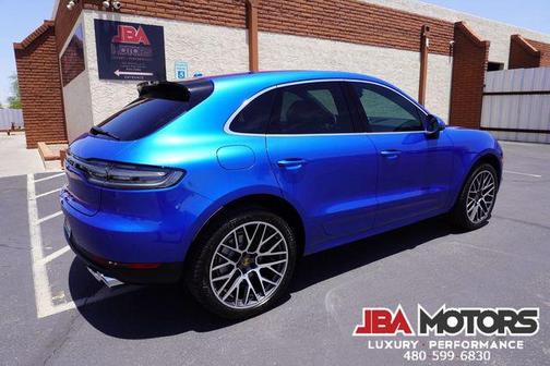2020 Porsche Macan Base