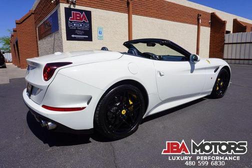 Bianco Avus 2015 Ferrari California T