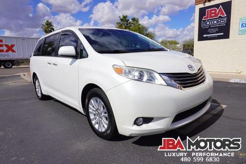 2015 Toyota Sienna XLE